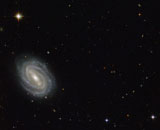 Получено изображение галактики в созвездии Змеи