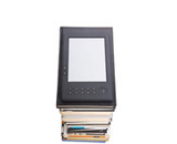 Электронные книги покупают чаще, чем бумажные