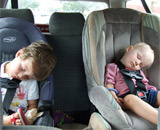 Родителям маленьких детей лучше брать детское сиденье даже в такси
