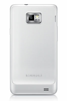 Основная камера GALAXY S II Plus отличается нулевой задержкой съемки