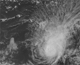 НАСА удалось заснять сразу два урагана